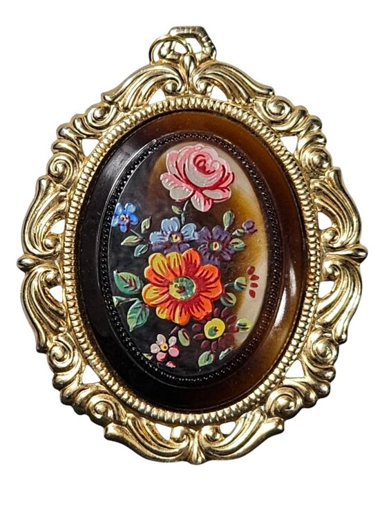 Unbranded Jewelry - Hand-Painted Floral Pendant Brooch Gold Tone Ornate Frame Oval Retro VTG